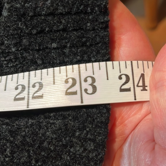 EXC Full Zip Sweater Cardigan Snowflake Ice Skaters Embellishments Women’s PL - Picture 14 of 16